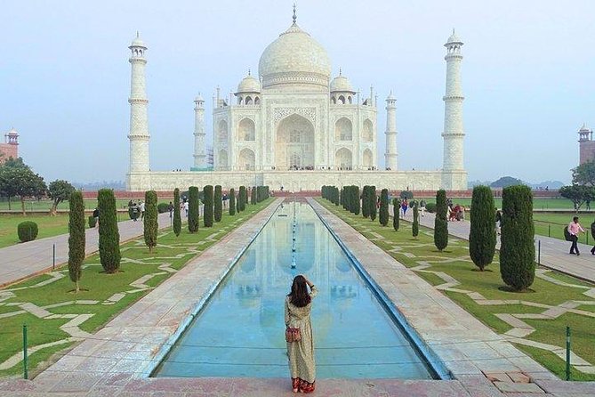 2-Day Tour to Taj Mahal and Agra from Bangalore with Both Side Commercial Flight - One night in Agra: hotel comfort without the planning work