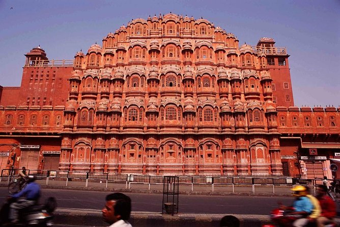 2 Days Private Tour to Jaipur - The chauffeur and guide setup that makes Jaipur easier