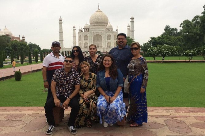 3-Day Private Luxury Golden Triangle Tour to Agra and Jaipur From New Delhi - Day 3 Jaipur in full color: Amer, Jal Mahal, City Palace, Jantar Mantar, Hawa Mahal