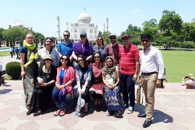 3-Days Luxury Golden Triangle tour to Agra and Jaipur from Delhi - Day 1 New Delhi: Old Delhi Texture, Big UNESCO Stops, and a Religious Mix