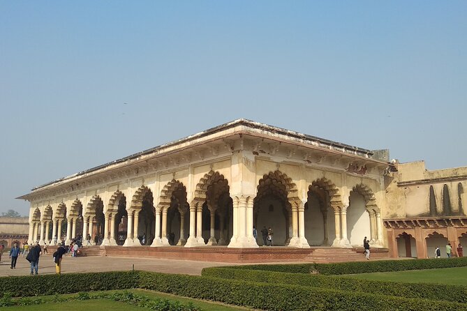 3-Days Private Luxury Golden Triangle Tour (Delhi, Agra & Jaipur) - Day 1 in Delhi: Old Delhi Sights, Then Qutub Minar