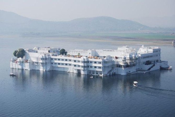 3 Days Private Udaipur City Tour With Kumbhalgarh Fort & Ranakpur Jain Temple - Price and value: what $125 per person really buys