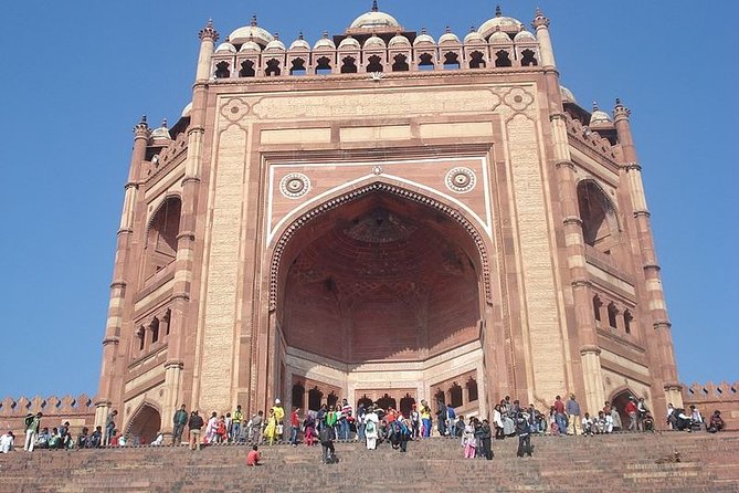 4 Days Golden Triangle Tour - Day 2: Taj Mahal and Agra Fort, plus Fatehpur Sikri before you land in Jaipur