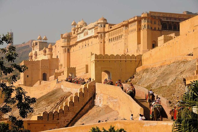 5-Day Private Golden Triangle Tour: Delhi, Agra, and Jaipur - Day 4 in Jaipur: Amber, palace courtyards, and Jantar Mantar