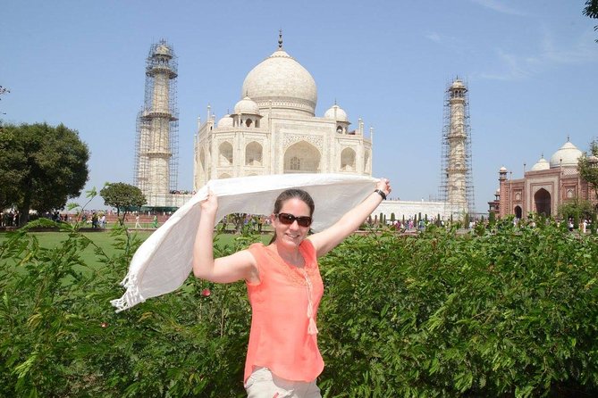 5 Days Golden Triangle Tour. Delhi-Agra-Jaipur-Delhi - Price and Value: Is $300 Per Person a Fair Deal?