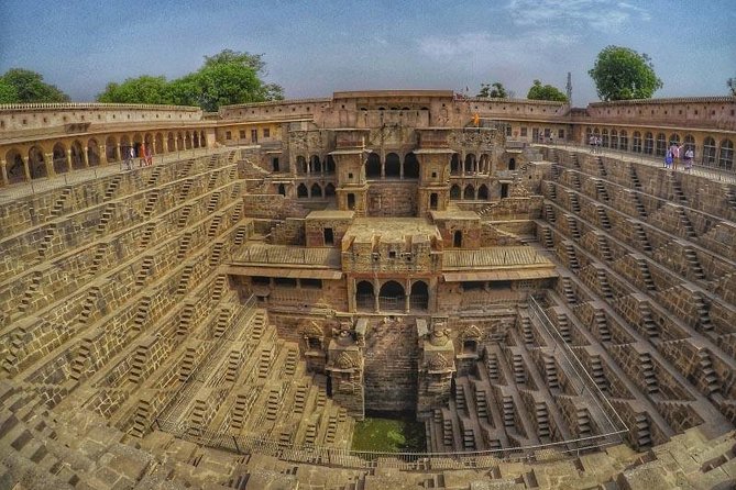 6-Day Private Golden Triangle Tour: Delhi, Agra, and Jaipur - Delhi starts with Akshardham, then pivots into Mughal Delhi