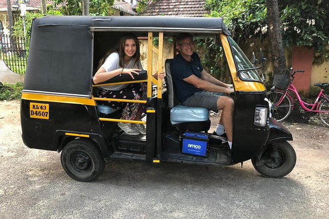 Adventure Tuk Tuk Tour in kochi - A Private Guided Tour with Hotel Pick up - Spice Market and Shopping Streets: Spend Smart, Not Stress