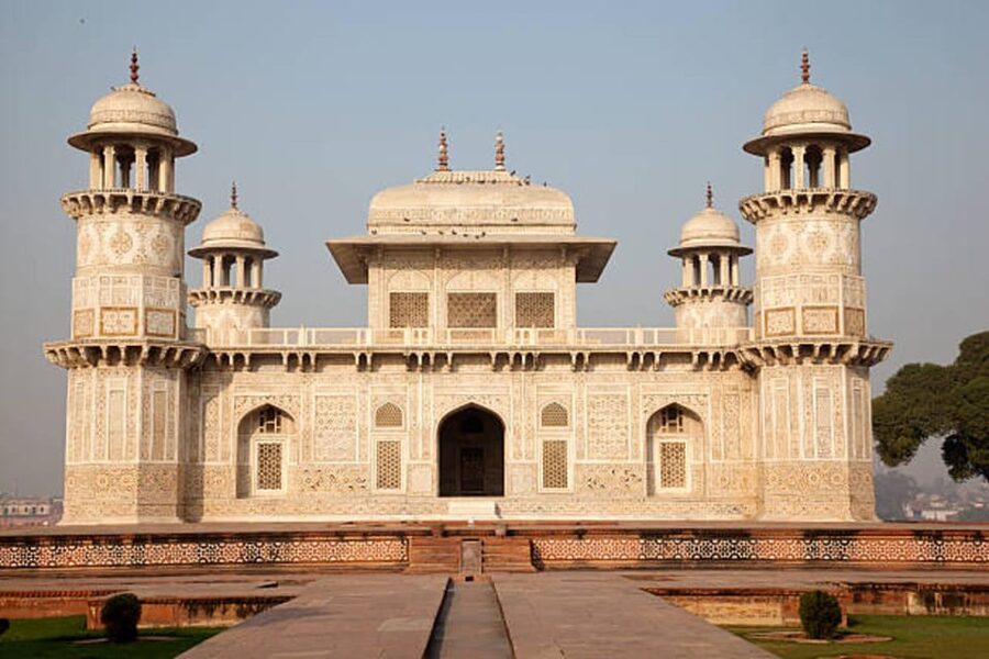 Agra fort, Baby Taj & Mehtab Bagh Express Ticket With Option - Your One-Day Strategy: Order, Energy, and Not Rushing