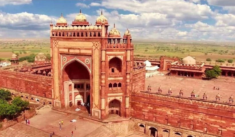 Agra Local Sightseeing with Sunrise or Sunset Experience - Agra Fort: the Mughal power base in red sandstone and marble