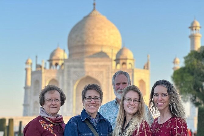 Agra Overnight Tour - Agra Fort: the Mughal story continues beyond the marble icon