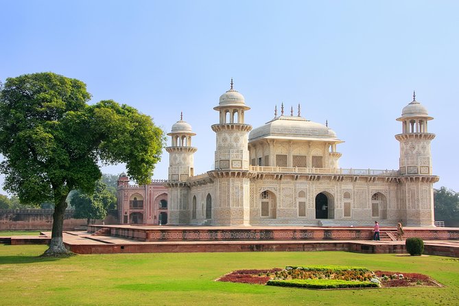 Agra Private City Tour: Customize your own - Taj Mahal options: classic beauty, plus smart timing