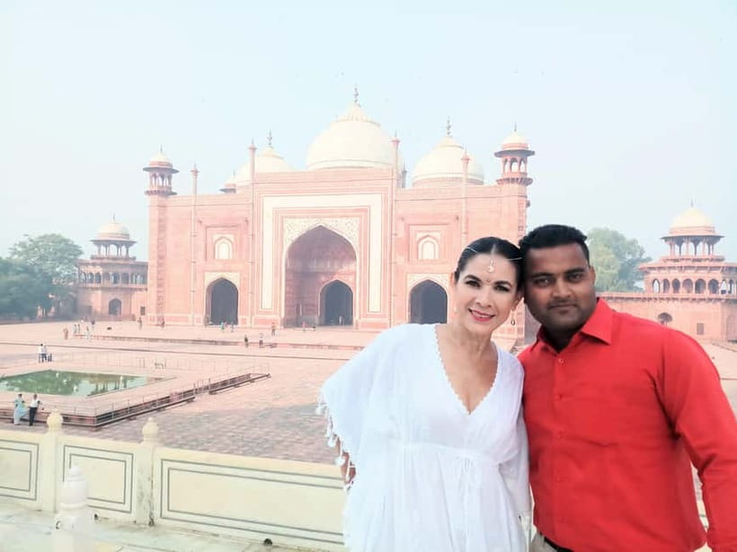 Agra: Skip-the-Line Fast Entry Ticket to the Taj Mahal - A Photo-Friendly Rhythm That Does Not Waste Your Time