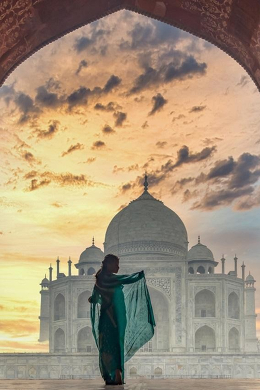 Agra: Skip-the-Line Fast Entry Ticket to the Taj Mahal - Guides Matter: Why the Best Comments Keep Pointing to the Same Thing