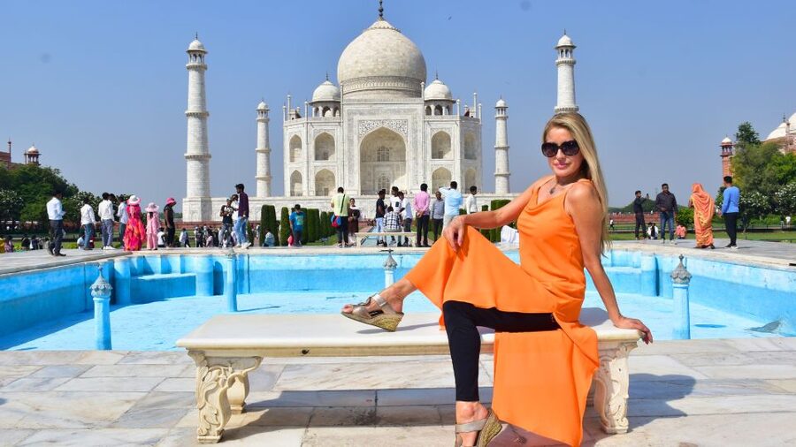Agra: Skip-the-Line Taj Mahal Guided Tour with Multi Options - How the Taj Mahal Story Works on the Ground