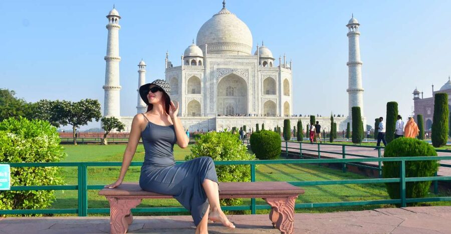 Agra: Skip-the-Line Taj Mahal Guided Tour with Multi Options - Price and Value: What $3.85 Really Means Here