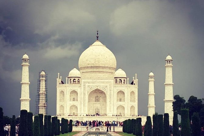 Agra: Taj Mahal and Mausoleum Guided Tour with Skip-the-Line - A 3-Hour Taj Mahal Plan That Starts With Skip-the-Line Tickets