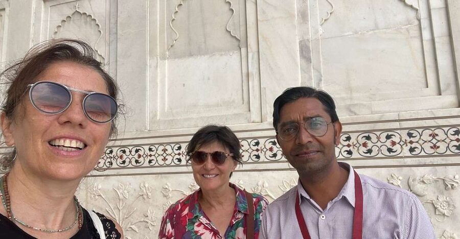 Agra: Tajmahal and Agra fort Entry tickets with Tour Guide - Optional private transfers: when they’re worth it