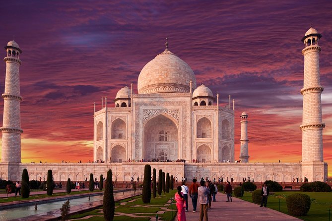 All Inclusive Day Trip to Taj Mahal, Agra Fort and Baby Taj from Delhi by Car - Door-to-Door Pickup in Delhi, Noida, and Gurugram