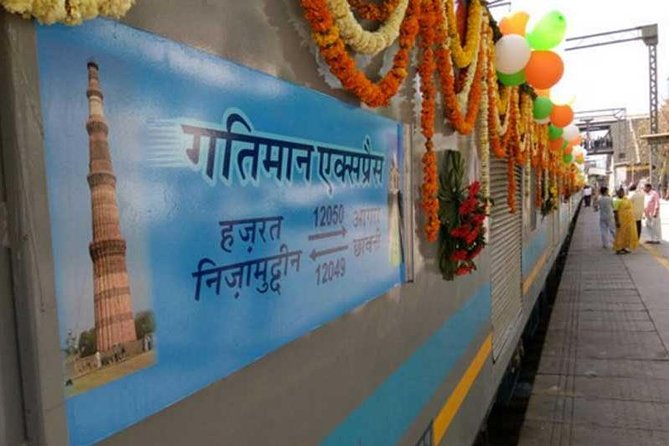 All Inclusive Luxury Taj Mahal Tour from Delhi by Express Train - Delhi to Agra by Express Train, Without the Traffic Drama