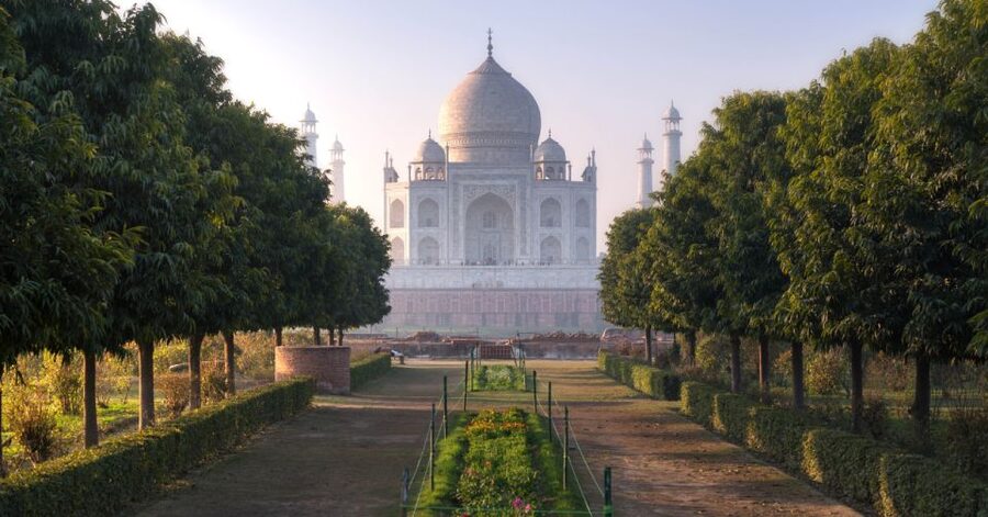 All Inclusive Private Taj Mahal Luxury Tour from Delhi - Lunch in Agra: What You Get and When It Makes Sense