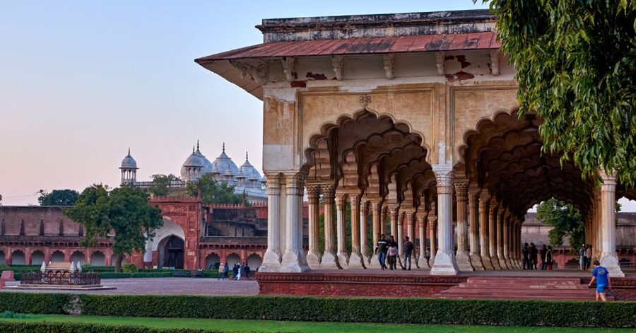 All Inclusive Private Taj Mahal Luxury Tour from Delhi - Private Car Comfort, Safety, and the Real Value of This Transport