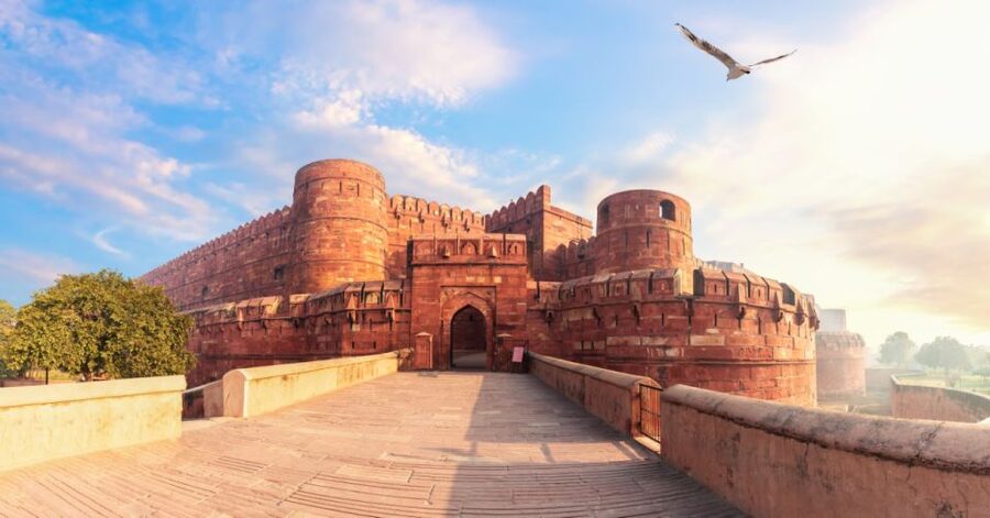 All Inclusive Private Taj Mahal Luxury Tour from Delhi - Guides, Languages, and How the Story Gets Tailored to You
