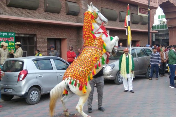 Amritsar City Tour ( EXCLUDING WAGAH BORDER) - Golden Temple Visits: Inside Walks, Akal Takht, and Kitchen-Behind-the-Scenes Time