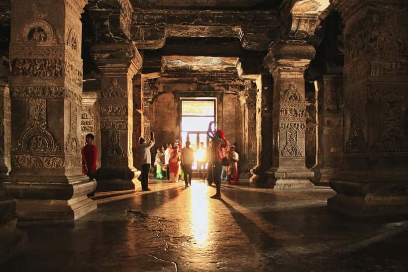 Aurangabad to Ajanta and Ellora: 2-Day All-Inclusive Tour - Day 1 at Ajanta Caves: 100 km, about 2 hours each way, and 3 to 4 hours to see it right