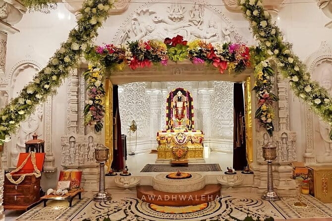Ayodhya Private Tour & VIP Darshan -Special support for Seniors - Dashrath Mahal, Sita Ki Rasoi, and Valmiki Bhawan: family stories you can feel