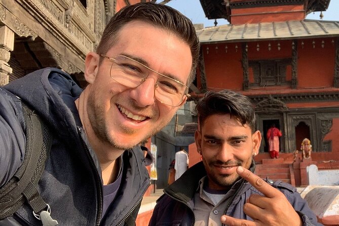 Banaras Wala Tours - The sunrise boat: 25+ ghats and a pause at Manikarnika