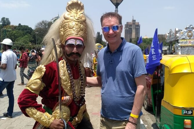 Bangalore city tour with English guide & multi language support - Hotel pickup, private car, and getting along with the schedule