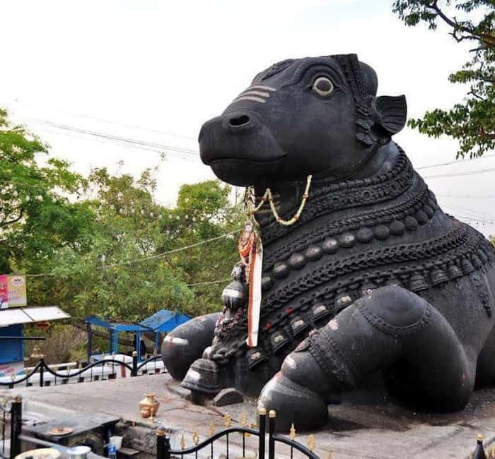 Bangalore: Full-Day Guided City Tour w/ Pickup - Bangalore Palace and Nandi Temple: royal style plus a classic devotion stop