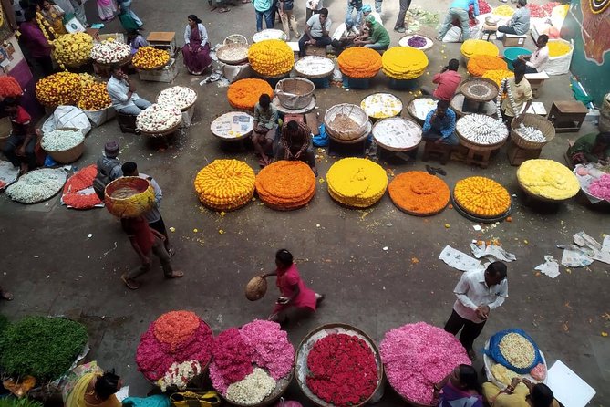 Bengaluru Pete City Market Half-Day Walking Tour - Nagarathpete breakfast: dosa, chutney, and a morning reset