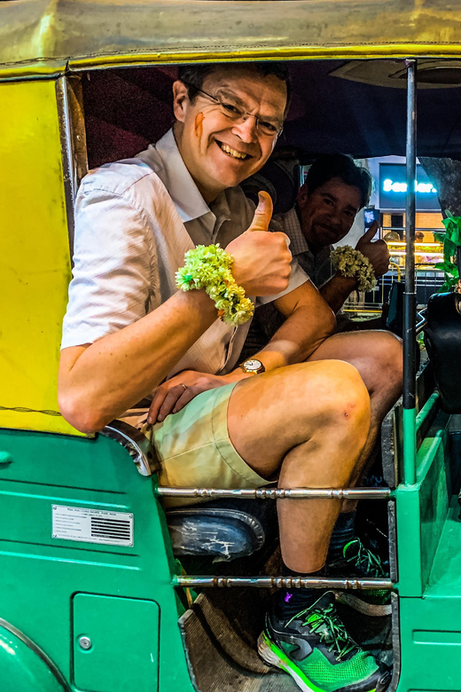 Best of Bangalore in a Tuk Tuk - Private Tour for 3 Hours - Cubbon Park walk and the High Court and Vidhana Soudha landmarks