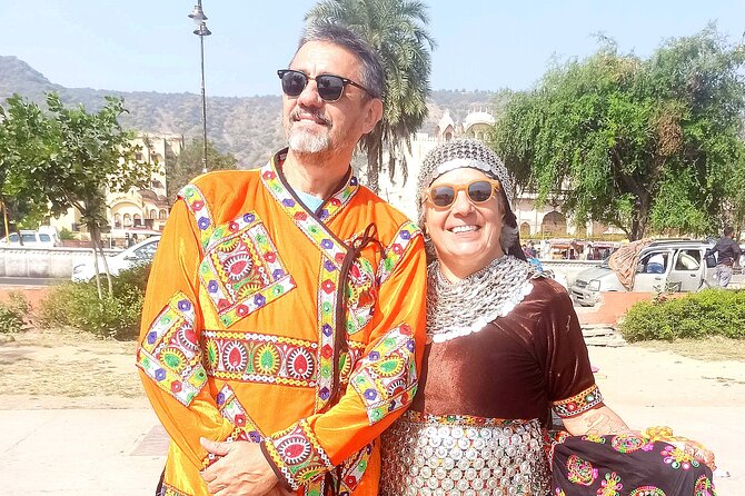 Best of India - 4 Days Golden Triangle Private Trip - Day 2: Sunrise Taj Mahal, Local Arts, and the Road to Jaipur
