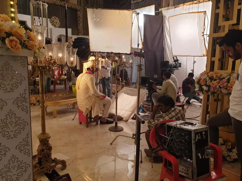 Bollywood Sightseeing and Celebrity Home Tour by Private Car - Professional Voice Recording Session: Turn Watching Into Making