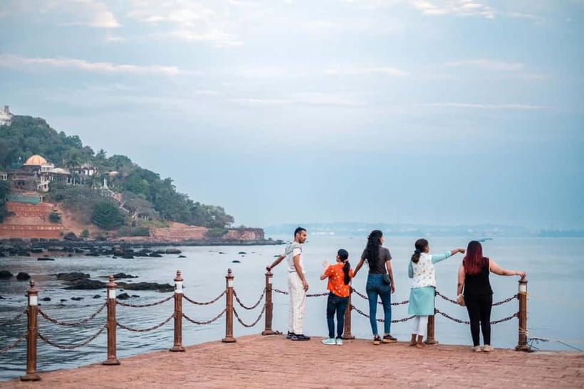 Candolim: Heritage Walk of Fort Aguada Port and Jail Complex - Itinerary Flow: How the Stops Build the Story