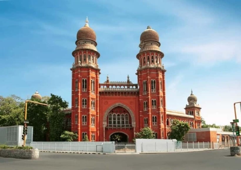 Chennai: Private Day Tour with Transportation and Tickets - Fort St. George and the Government Museum, colonial power and local collections in one route