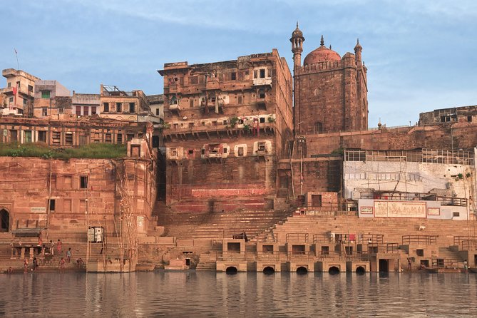 Cultural & Spiritual Trails of Old Town Varanasi Guided Walking Tour - Passing a Holiest Shiva Temple: How the Sacred Gets Linked Together