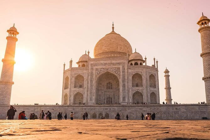 Day Trip to Taj Mahal, Agra Fort and Baby Taj from Delhi by Car - Agra Fort With a View: Why 2 Hours Is the Right Stretch