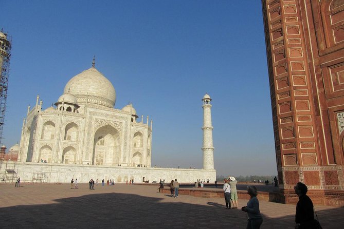 Delhi Agra Same Day Tour by Private Car - 6:00 AM Pickup and the Yamuna Express Highway Drive