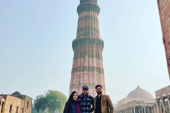 Delhi: Best 4 to 8 hour Old and New Delhi City Tour-All Inclusive - Qutub Minar: the brick minaret that sets the tone for your whole day