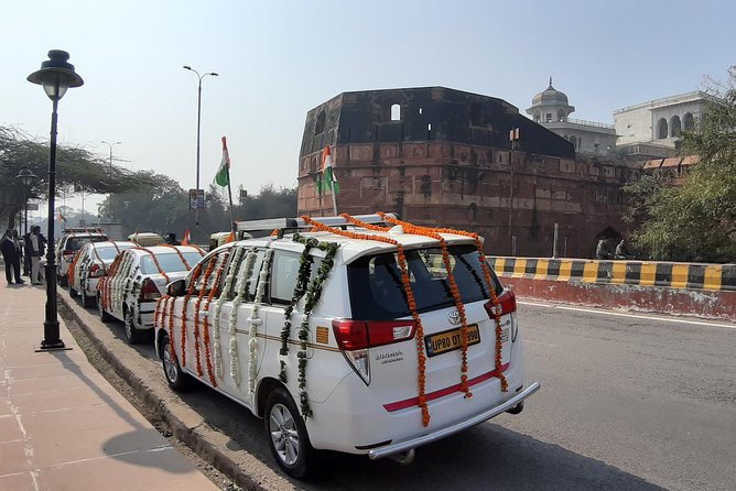 Delhi to Agra and Taj Mahal Private Day Trip by Express Train with Lunch - Lunch at Sun Barbecue: buffet with lots of option types