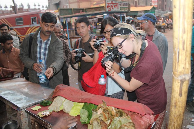 Discover Oriental Agra Day Tour - 4:00 pm start, small group size, and what it means for your comfort
