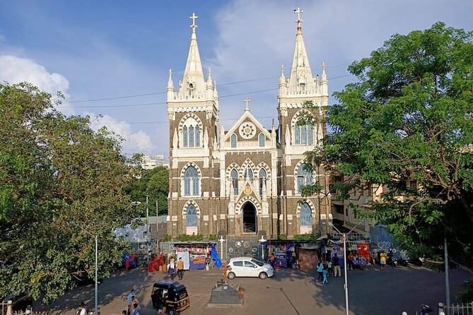 Discover the Hidden Gems of Bandra on an Engaging Walking Tour - Stop 5: Bandstand Promenade and a Portuguese watchtower view