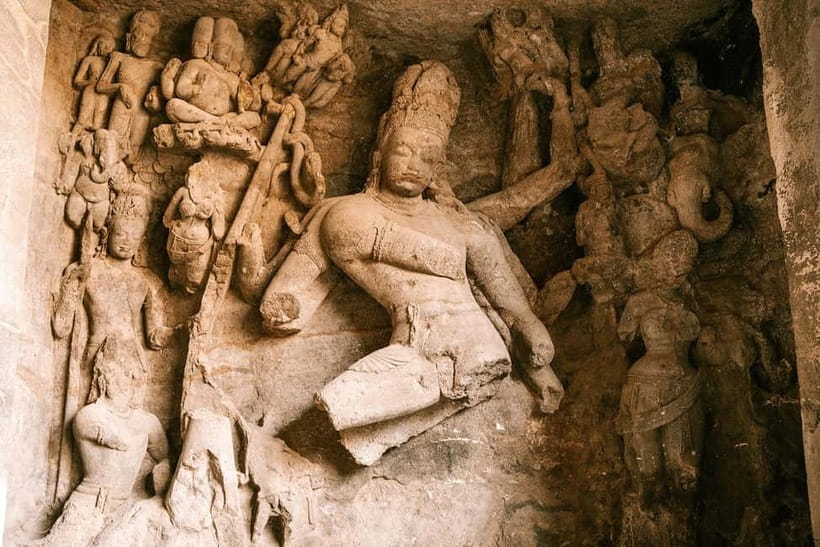 Elephanta caves tour in Mumbai - Group & Private Options - Price and value: how $40 per person stacks up