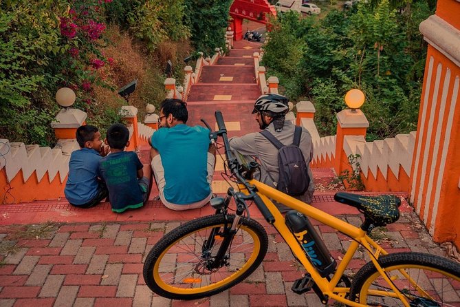 Fontainhas Tales & Trails: E-Bike Adventure Journey - Getting to the start near Santa Monica Jetty without stress