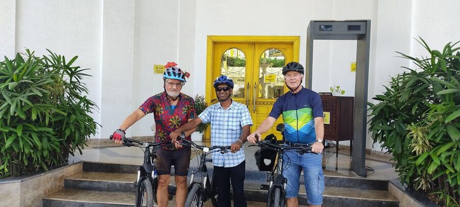 Fort Kochi Heritage Day Cycling Tour - Chinese Fishing Nets: the stop that sets the tone