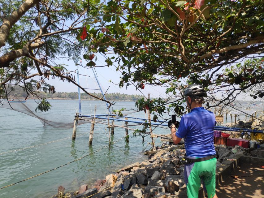 Fort Kochi Heritage Day Cycling Tour - St. Francis Church and the Paradesi Synagogue