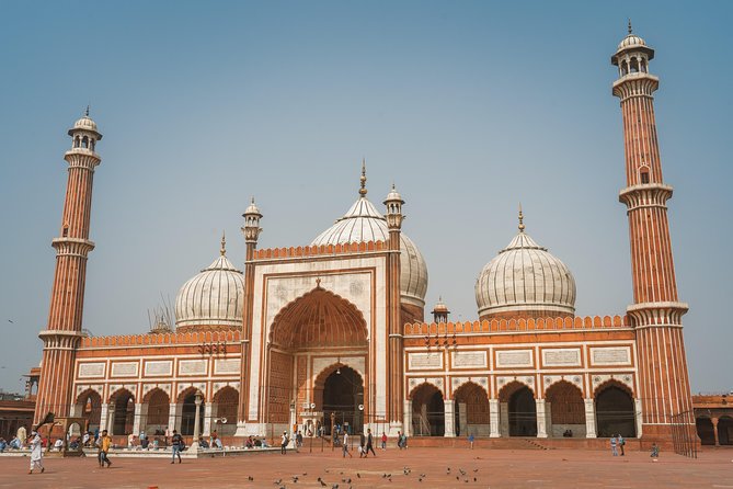 Four days Golden Triangle Luxury Tour with Dinner to Agra and Jaipur from Delhi - Day 4 checkout and airport drop, with a practical ending